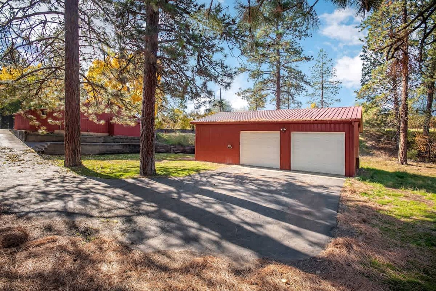 Luxurious, Riverfront Cabin with Panoramic Views of the Spokane River, in Post Falls, Idaho