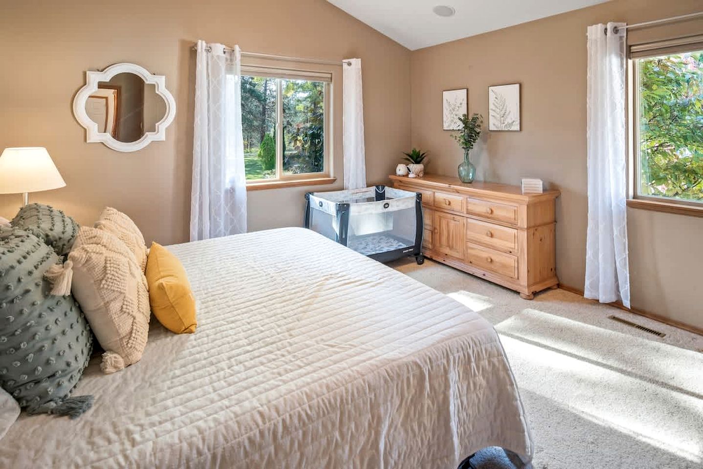 Luxurious, Riverfront Cabin with Panoramic Views of the Spokane River, in Post Falls, Idaho