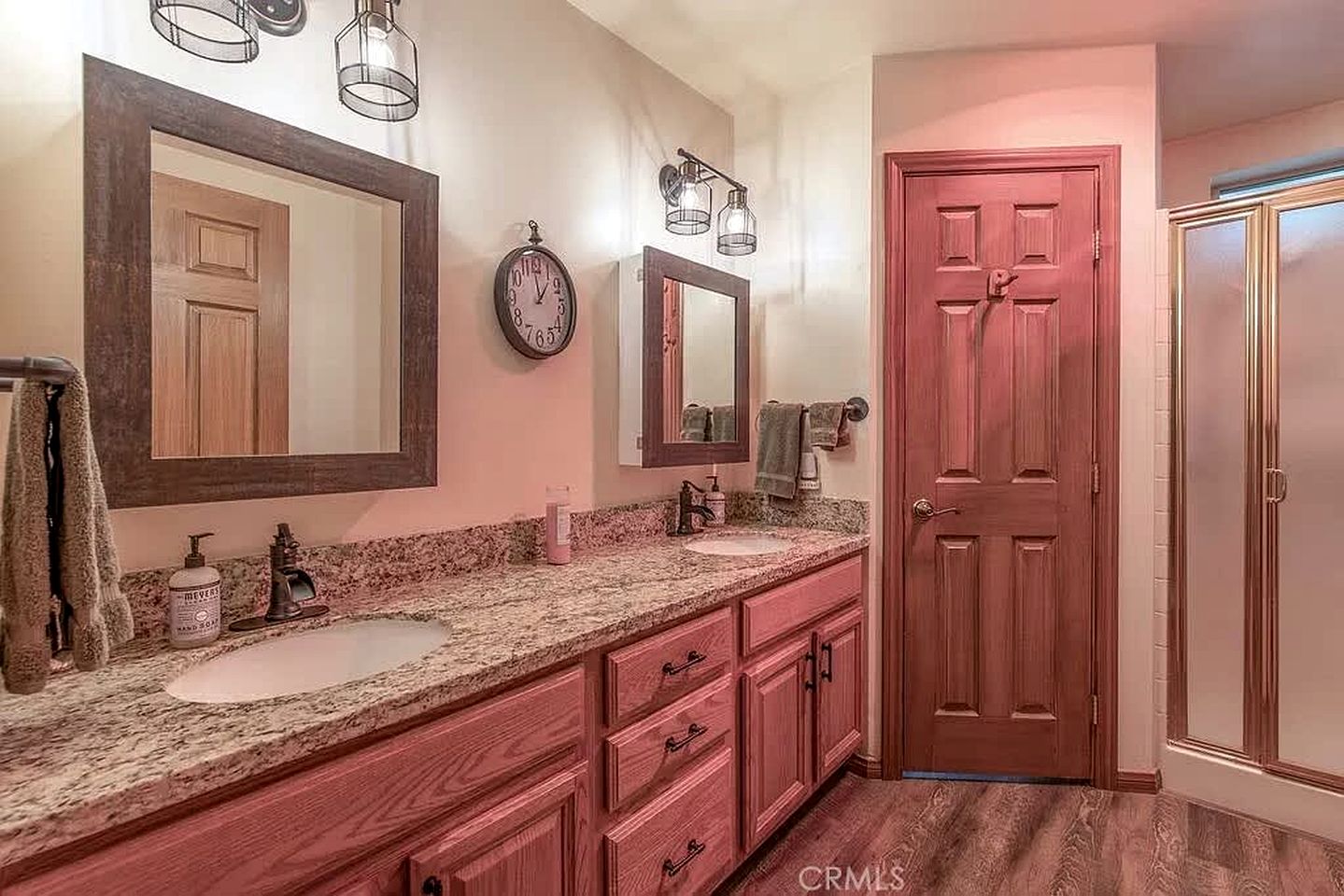 Luxurious Rustic-Modern Retreat with Hot Tub near Local Attractions in Whitney, California