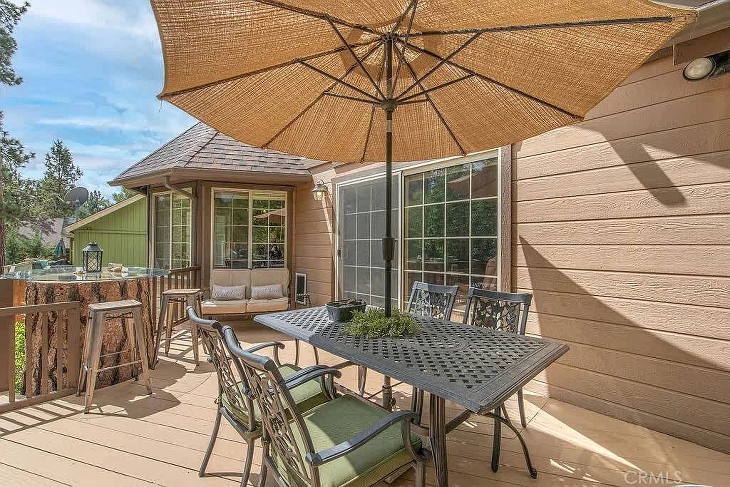 Luxurious Rustic-Modern Retreat with Hot Tub near Local Attractions in Whitney, California