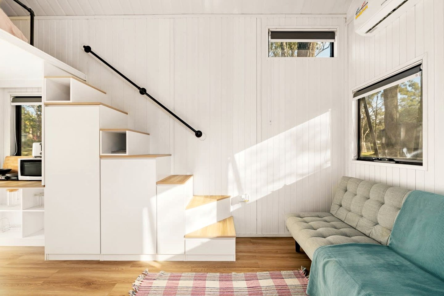 Luxurious Tiny House Loft Surrounded by Plenty of Wildlife and Near the Coast in Queensland, Australia