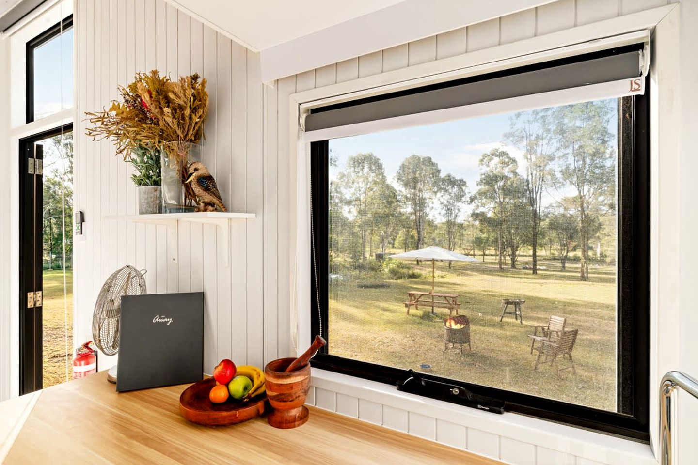 Luxurious Tiny House Loft Surrounded by Plenty of Wildlife and Near the Coast in Queensland, Australia