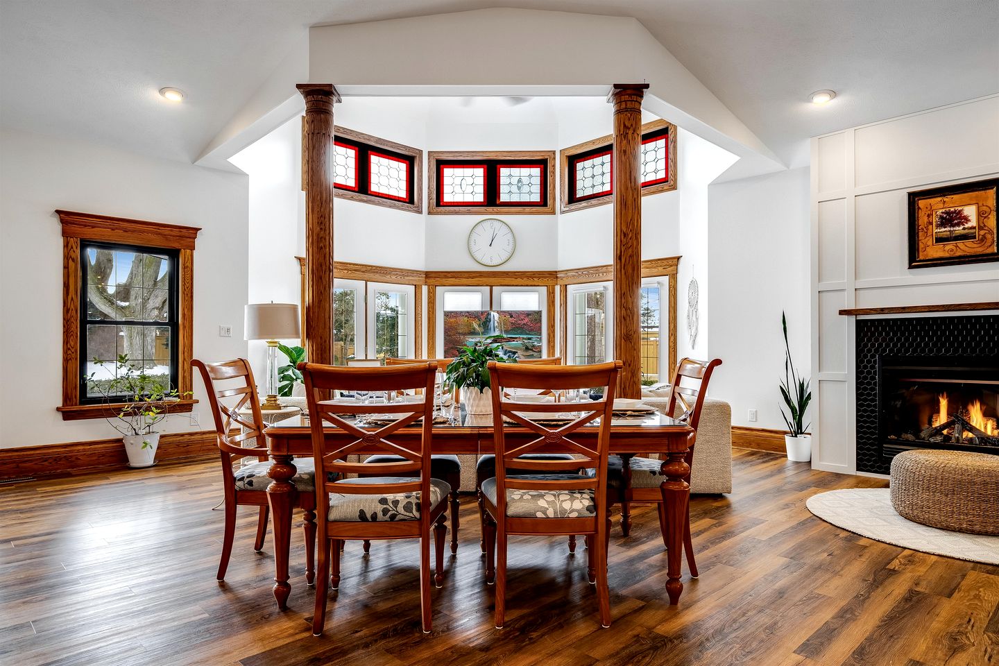 Luxurious Vacation Rental near Lake Erie for an Amazing Family Retreat in Leamington, Ontario