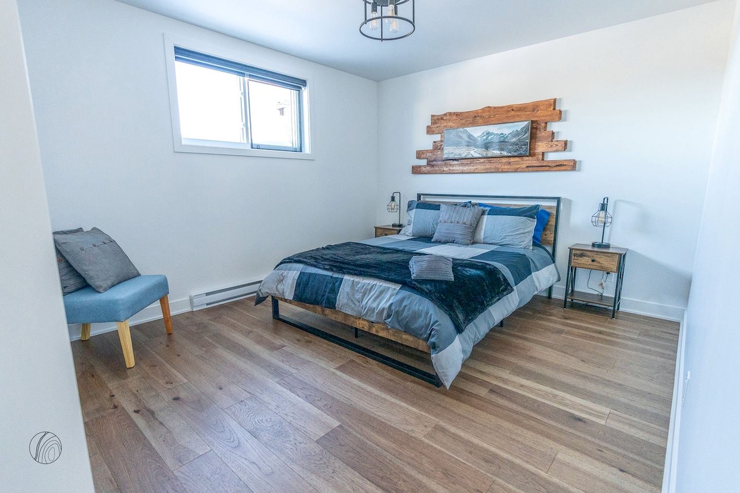 Luxurious Villa with Game Room, Hot-Tub and Barbecue in Saint Come, Quebec