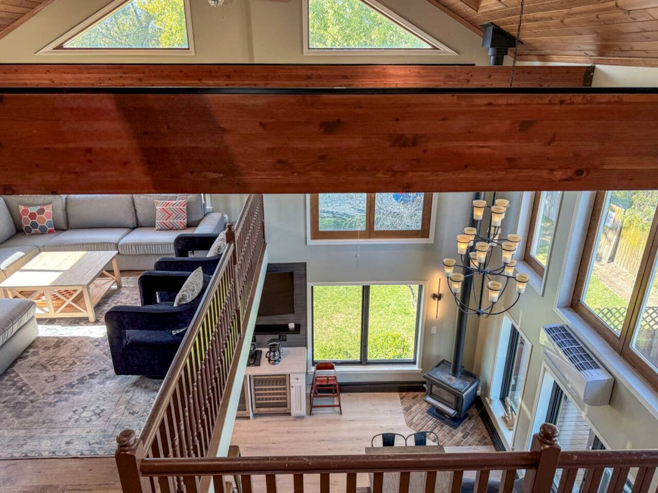 Luxurious Villa with Hot-tub, Fire Pit and Games in Gary, Indiana