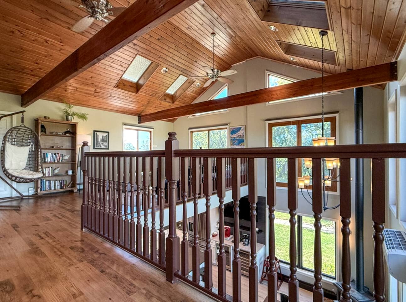 Luxurious Villa with Hot-tub, Fire Pit and Games in Gary, Indiana