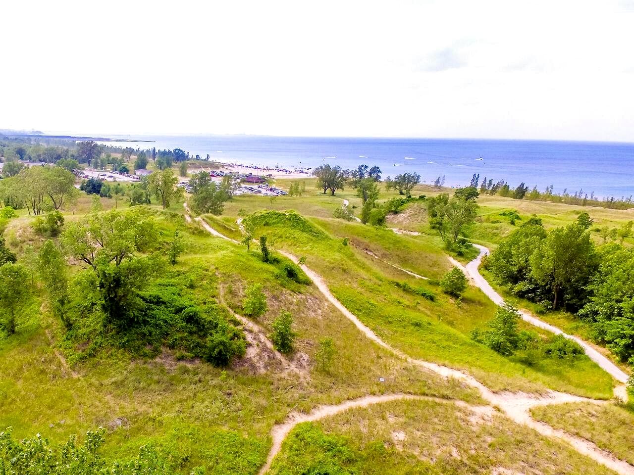 Luxurious Villa with Hot-tub, Fire Pit and Games in Gary, Indiana