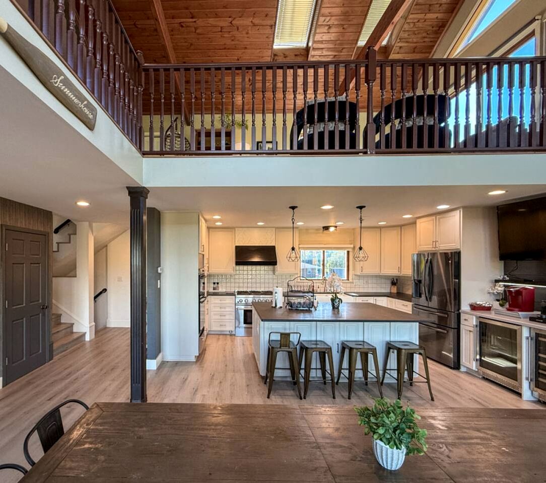 Luxurious Villa with Hot-tub, Fire Pit and Games in Gary, Indiana