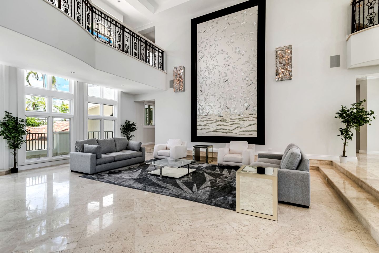 Luxury Waterfront Mansion with Rooftop Terrace near Las Olas, Fort Lauderdale FL