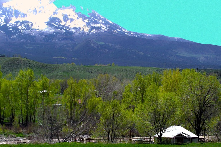 Yurts (Paonia, Colorado, United States)