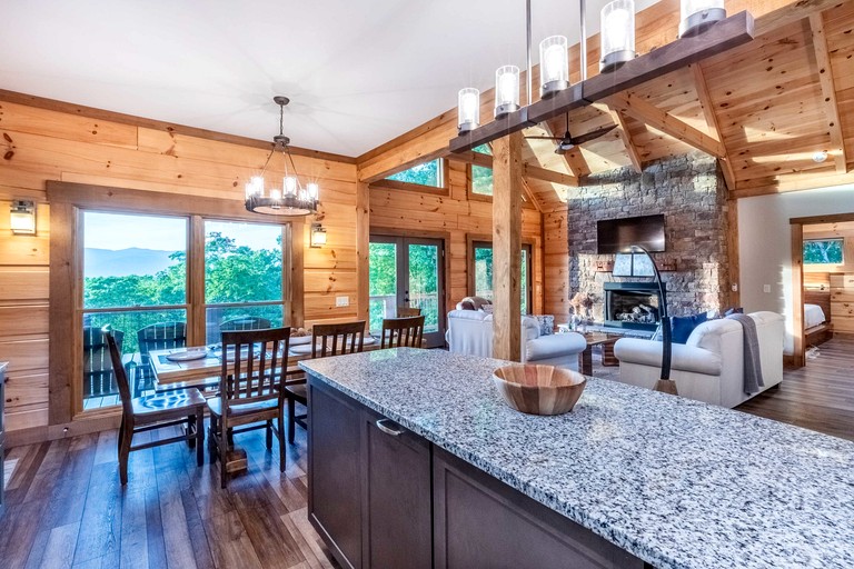 Cabins (United States of America, Bryson City, North Carolina)