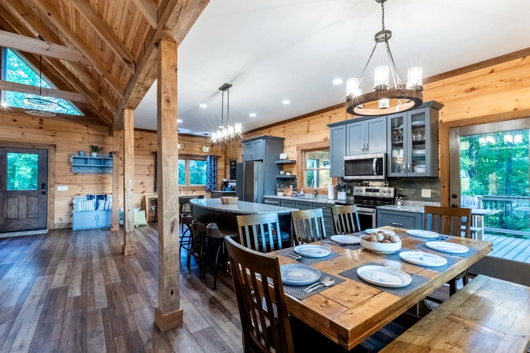 Cabins (United States of America, Bryson City, North Carolina)