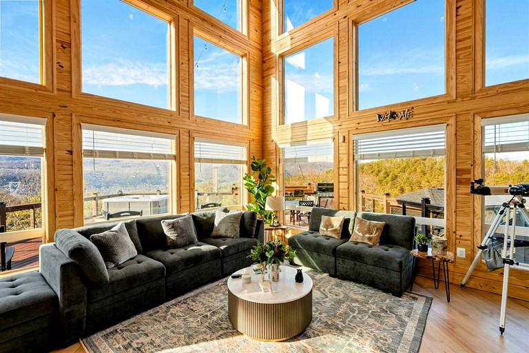 A-Frames (United States of America, Milam, West Virginia)