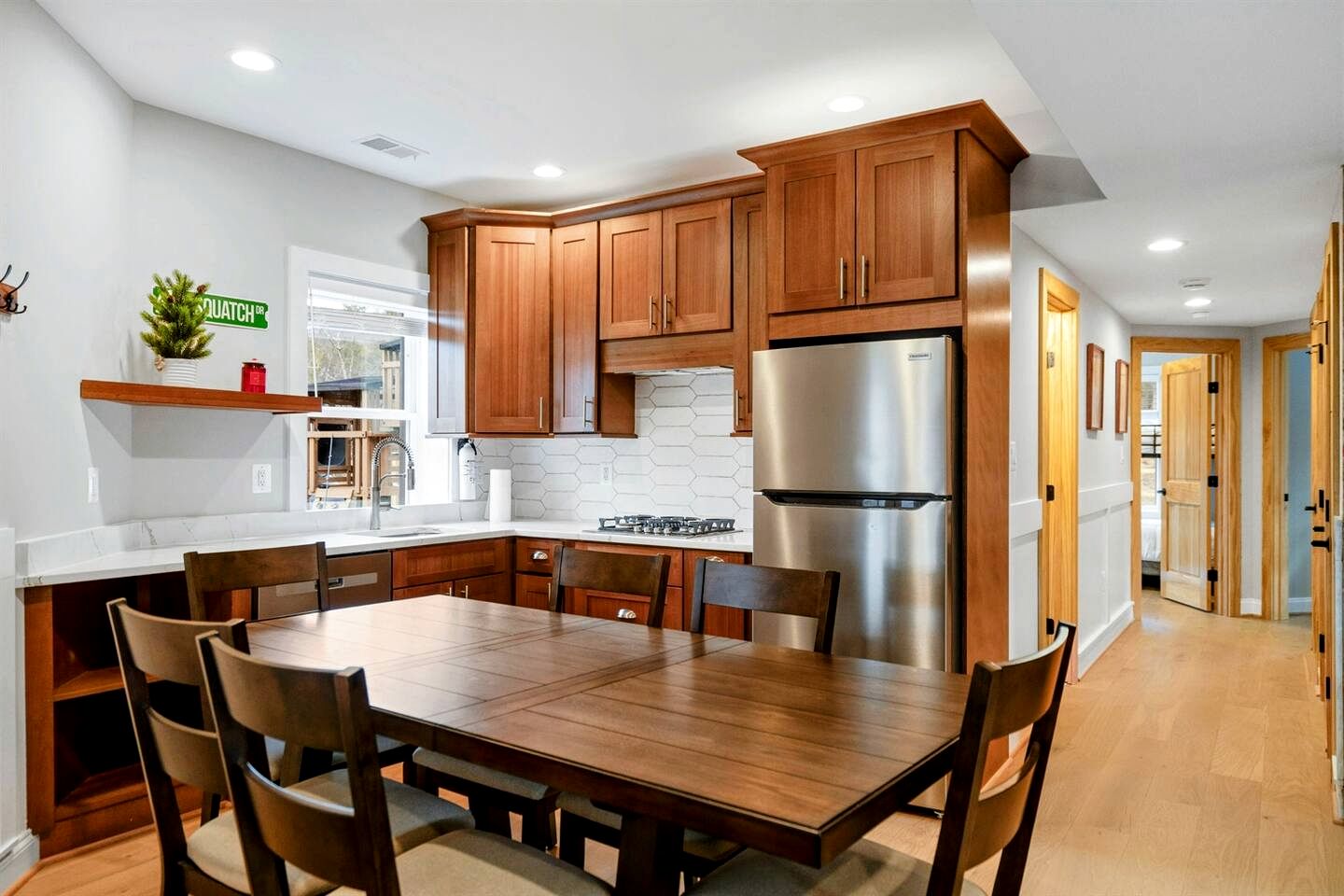 Luxurious A-Frame Mountain Retreat with Hot Tubs & Game Room Near Seneca Rocks, Milam, WV