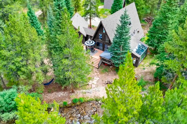A-Frames (United States of America, Blue River, Colorado)