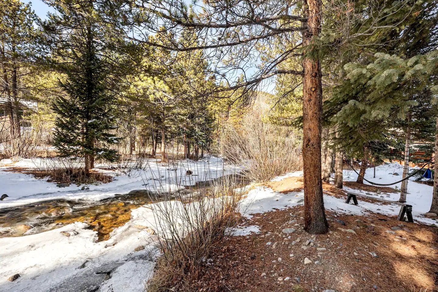 Luxury A-Frame with Hot Tub for Dreamy Vacations in Colorado