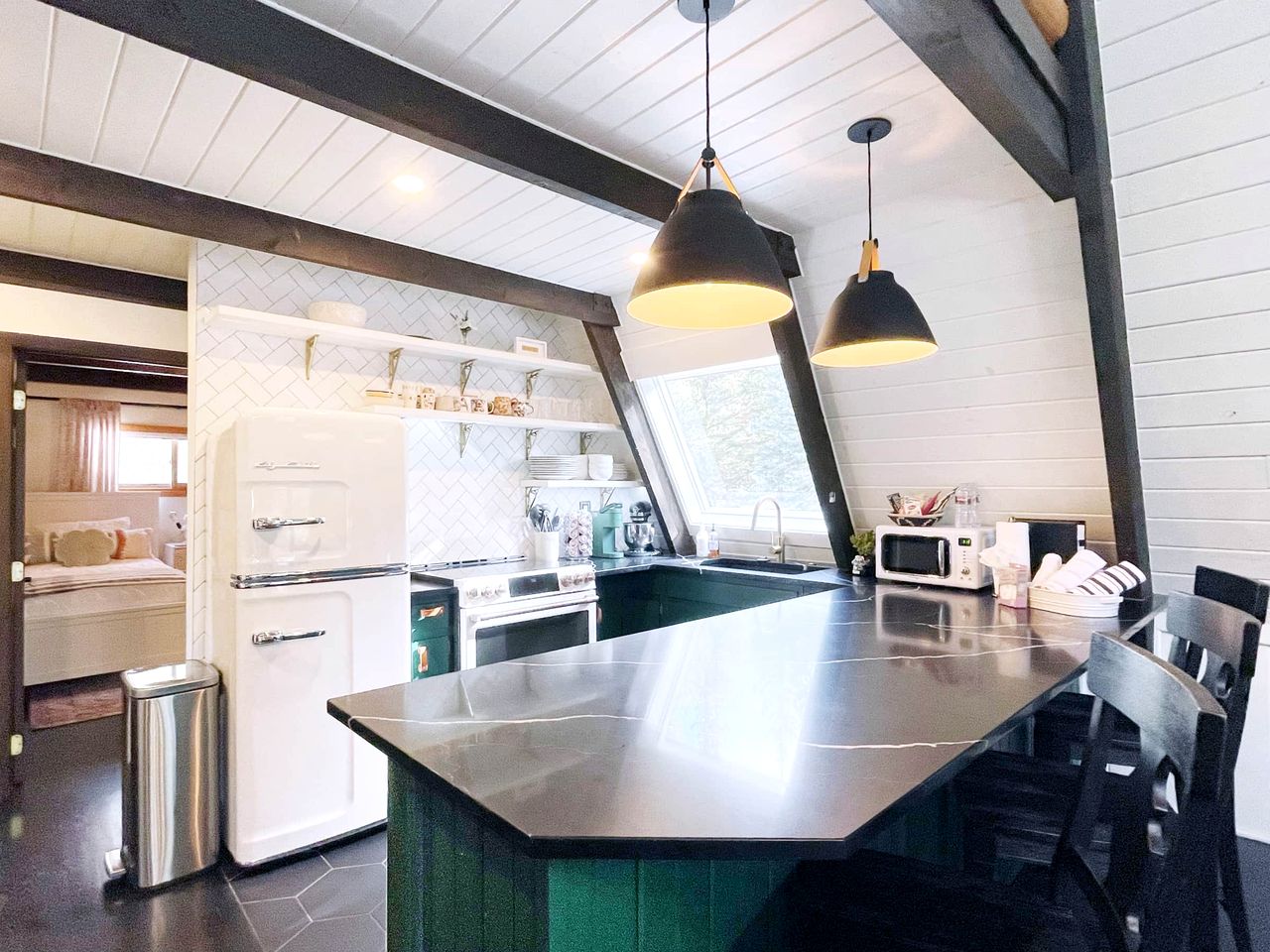 Luxury A-Frame with Hot Tub for Dreamy Vacations in Colorado