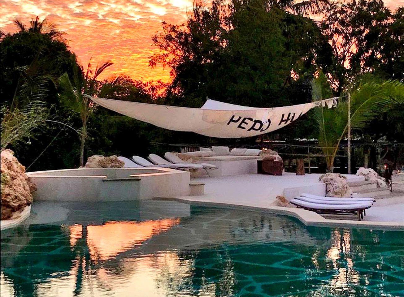 Luxury Accommodation with Fabulous Views on Mida Creek in Watamu, Kenya