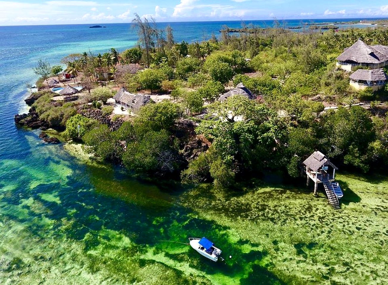 Luxury Accommodation with Fabulous Views on Mida Creek in Watamu, Kenya