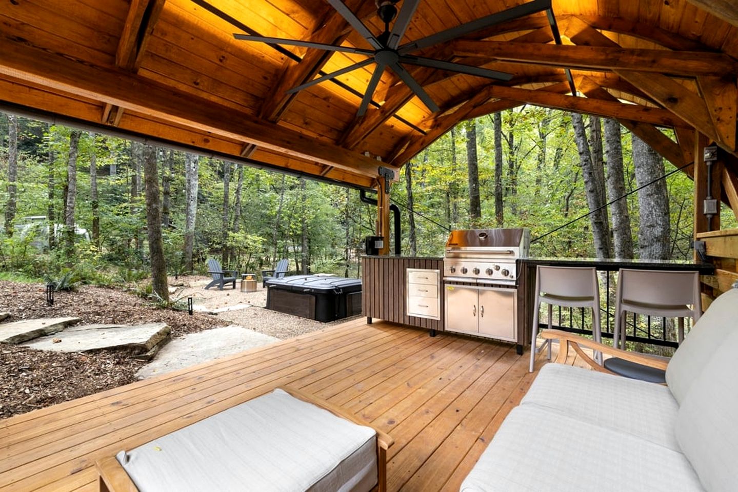 Luxury Airstream Rental for Intimate Getaways to Pisgah Forest, North Carolina