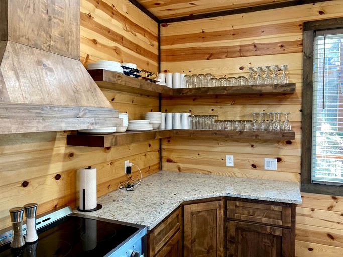 Cabins (United States of America, Hochatow, Oklahoma)