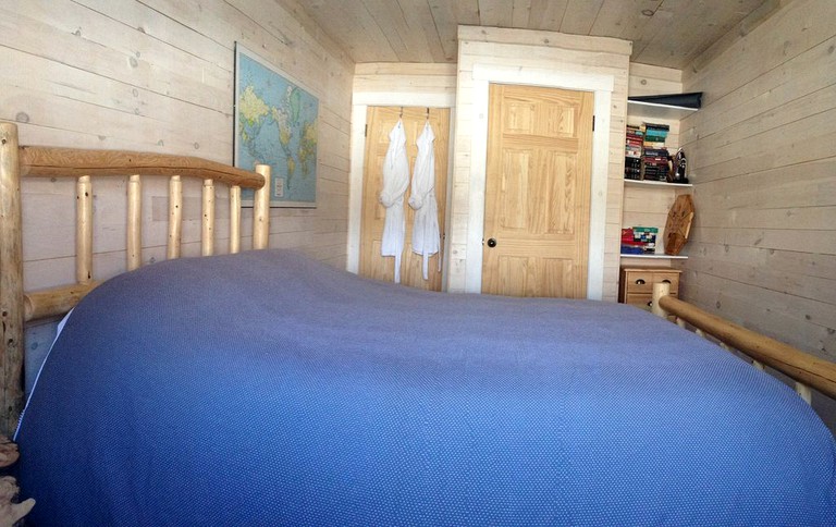 Cottages (Halifax, Nova Scotia, Canada)