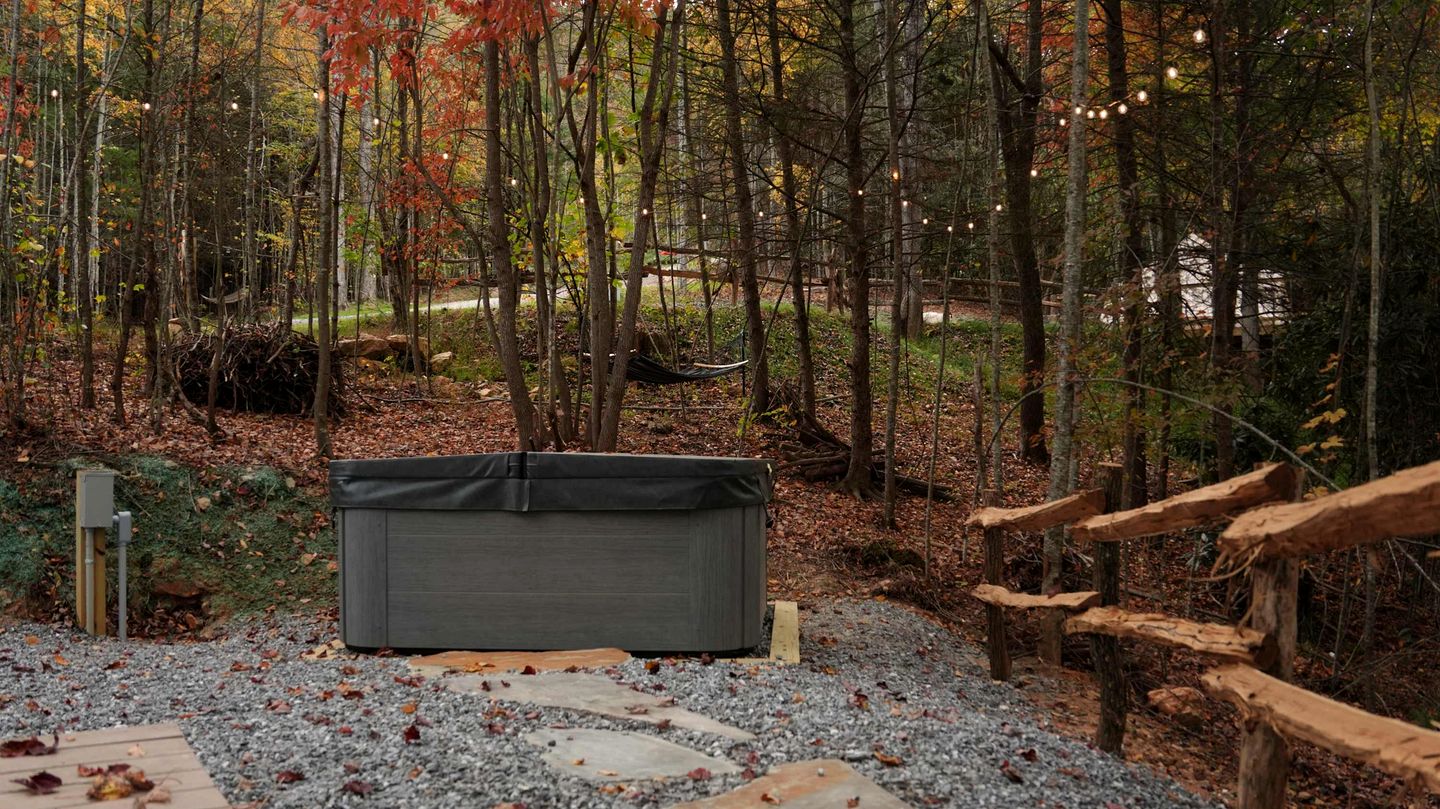 Luxury Bell Tent Glamping with Hot Tub and Stargazing Deck Retreat in Waynesville, North Carolina