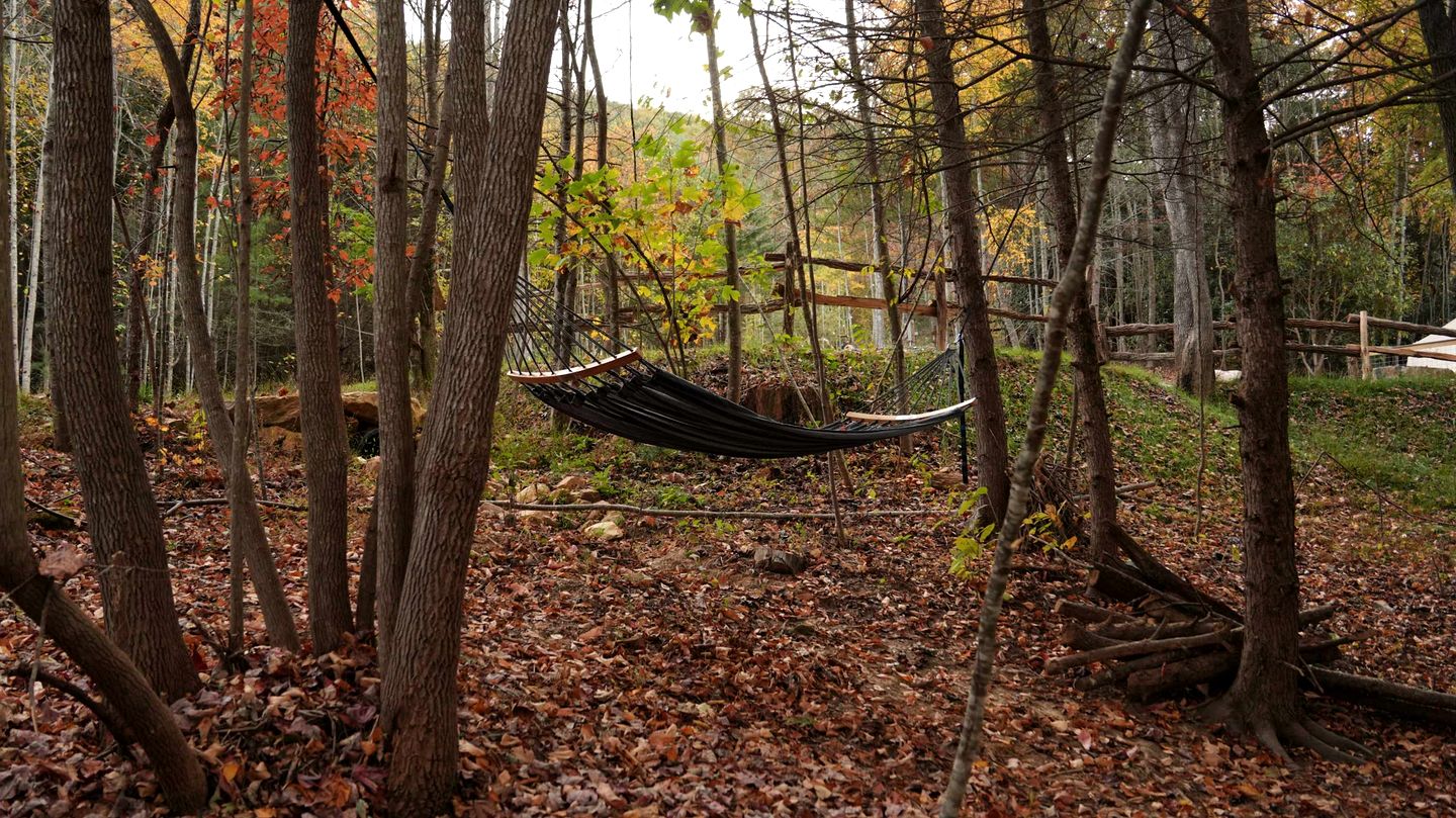 Luxury Bell Tent Glamping with Hot Tub and Stargazing Deck Retreat in Waynesville, North Carolina