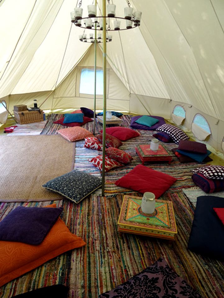 Luxury Bell Tents Ideal for a Romantic Retreat in the Stunning Countryside of Bath, United Kingdom