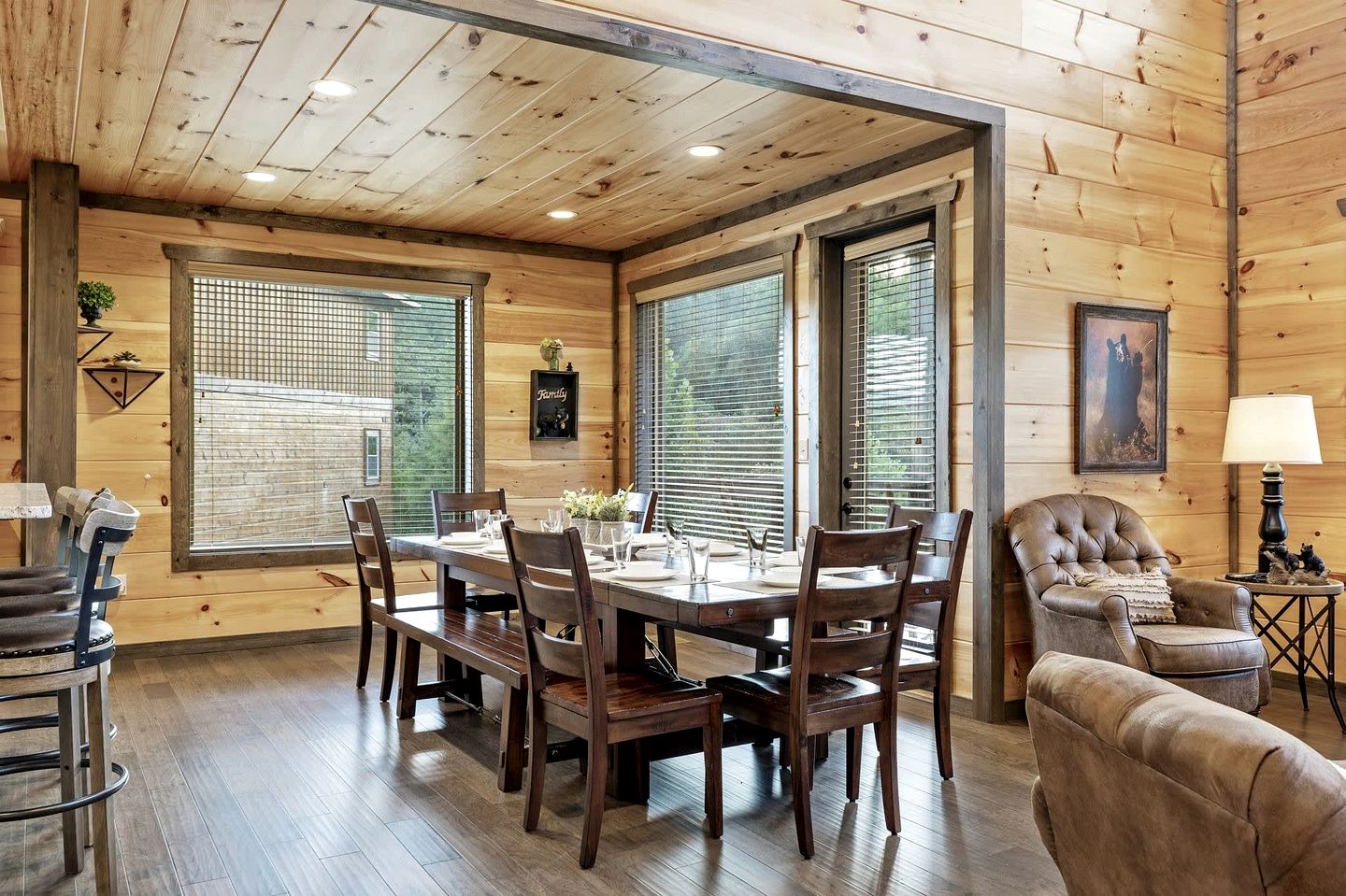 Luxury All-Wood Cabin with Game Room, Theater & Hot Tub near Pigeon Forge & Gatlinburg, Tennessee