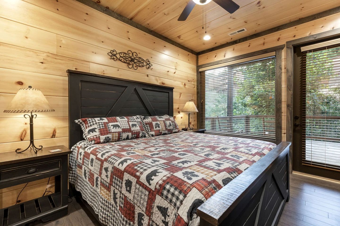 Luxury All-Wood Cabin with Game Room, Theater & Hot Tub near Pigeon Forge & Gatlinburg, Tennessee