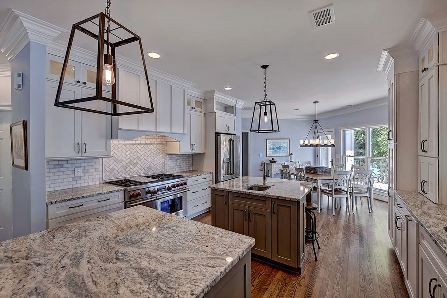 Luxury Cabin for Entertaining with an In-House Movie Theater on Lake Norman, North Carolina