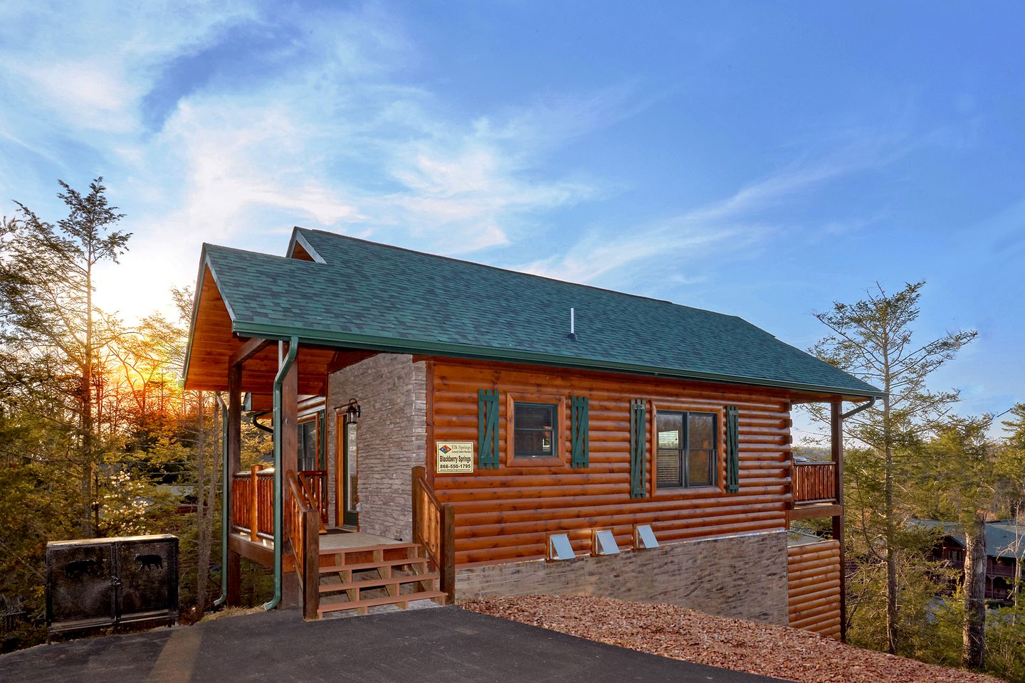 Luxury Cabin Rental with Heated Indoor Pool near Gatlinburg, TN