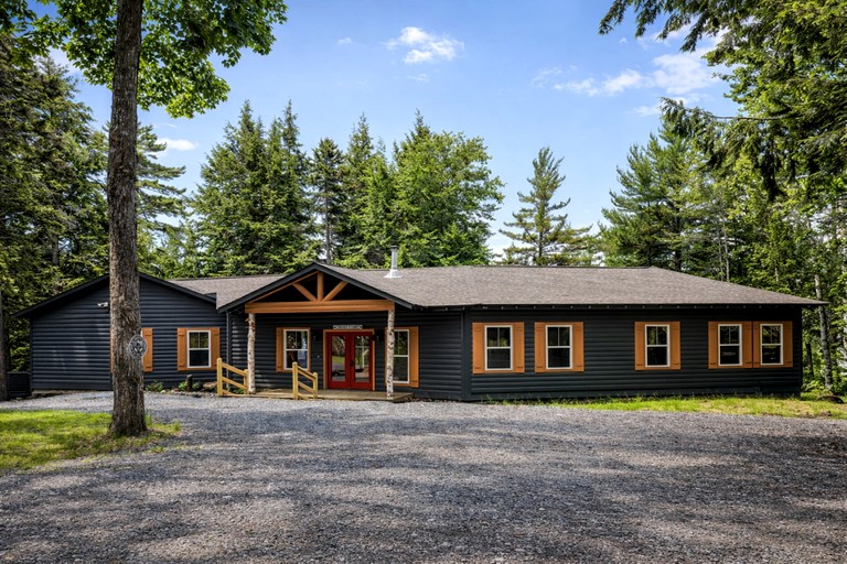 Cabins (United States of America, Greenville, Maine)