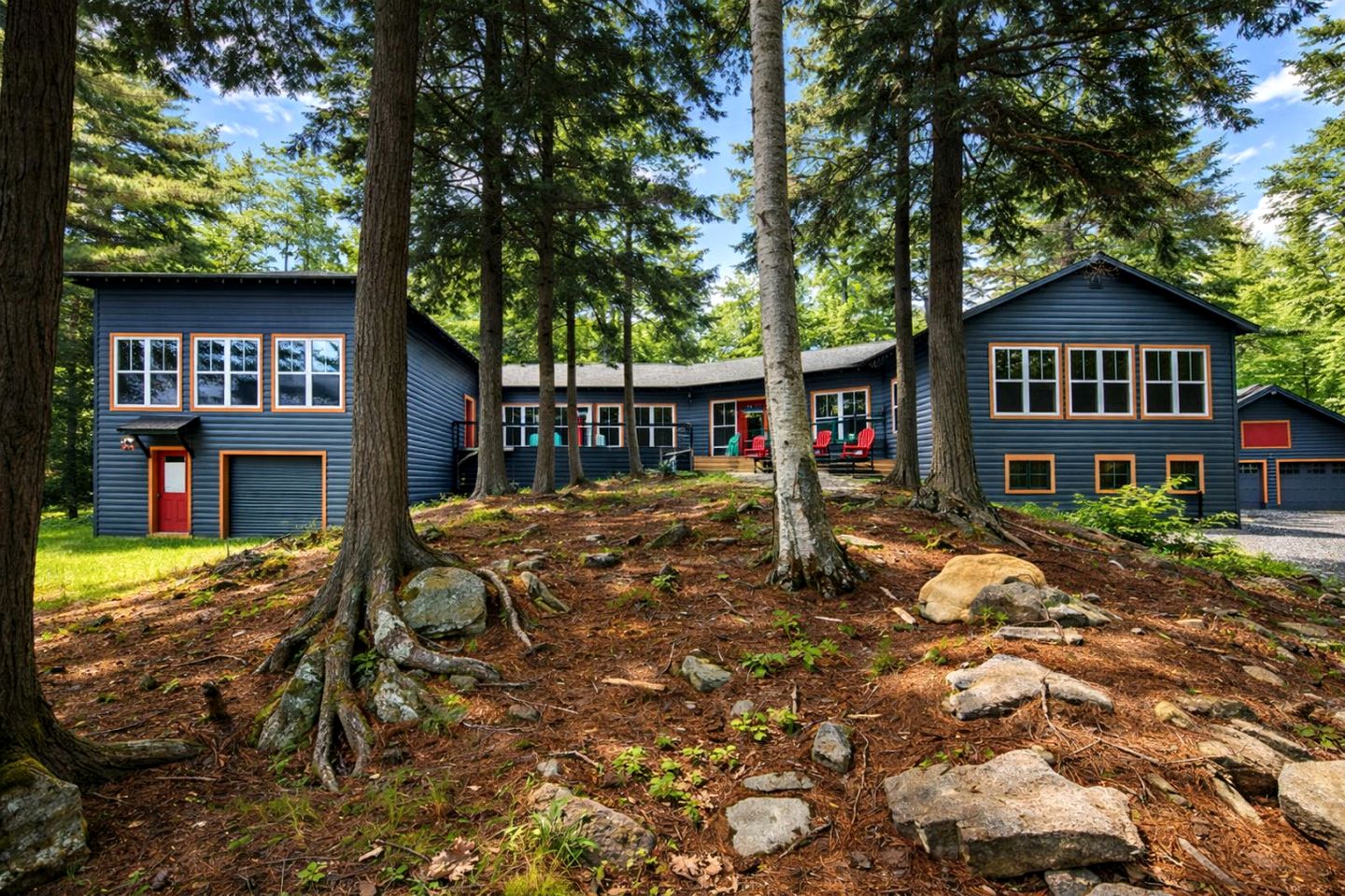 Lush Lakefront Cabin Sanctuary Near Moosehead Lake, Maine