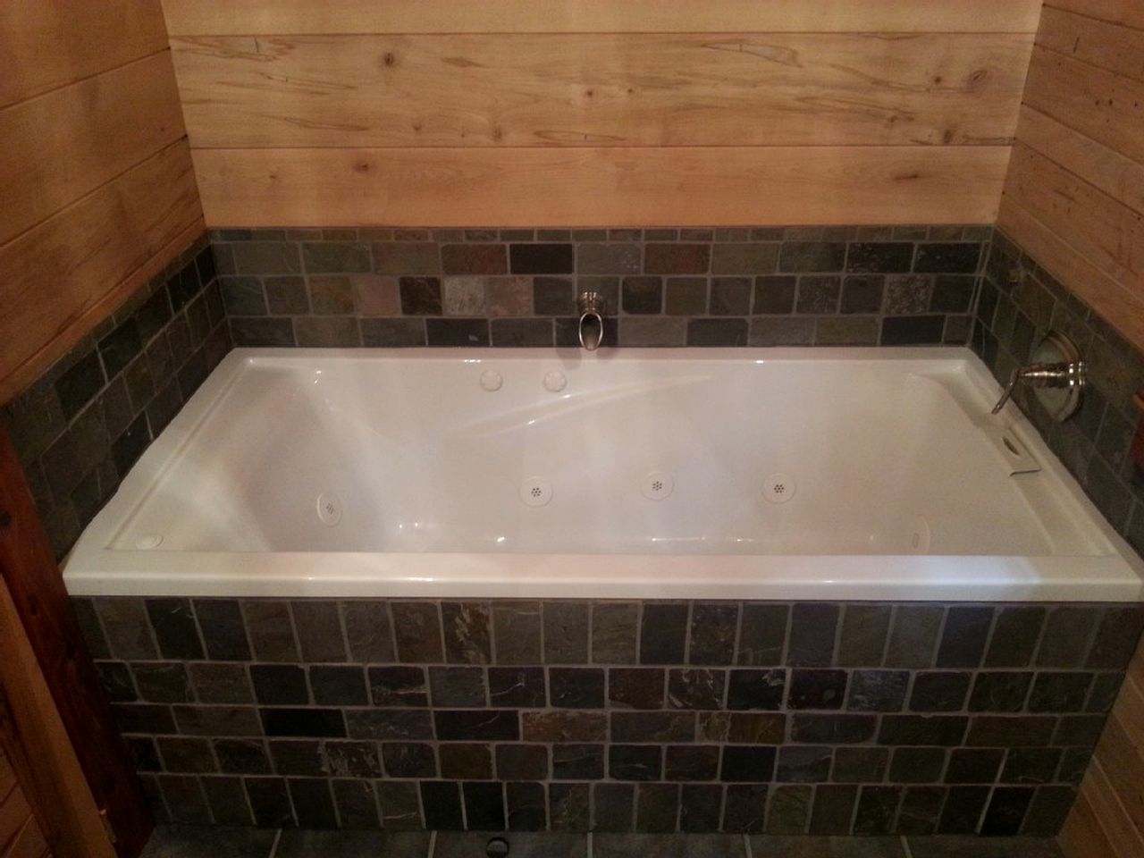 Log Cabin Rental in Mill Spring near Lake Lure, North Carolina