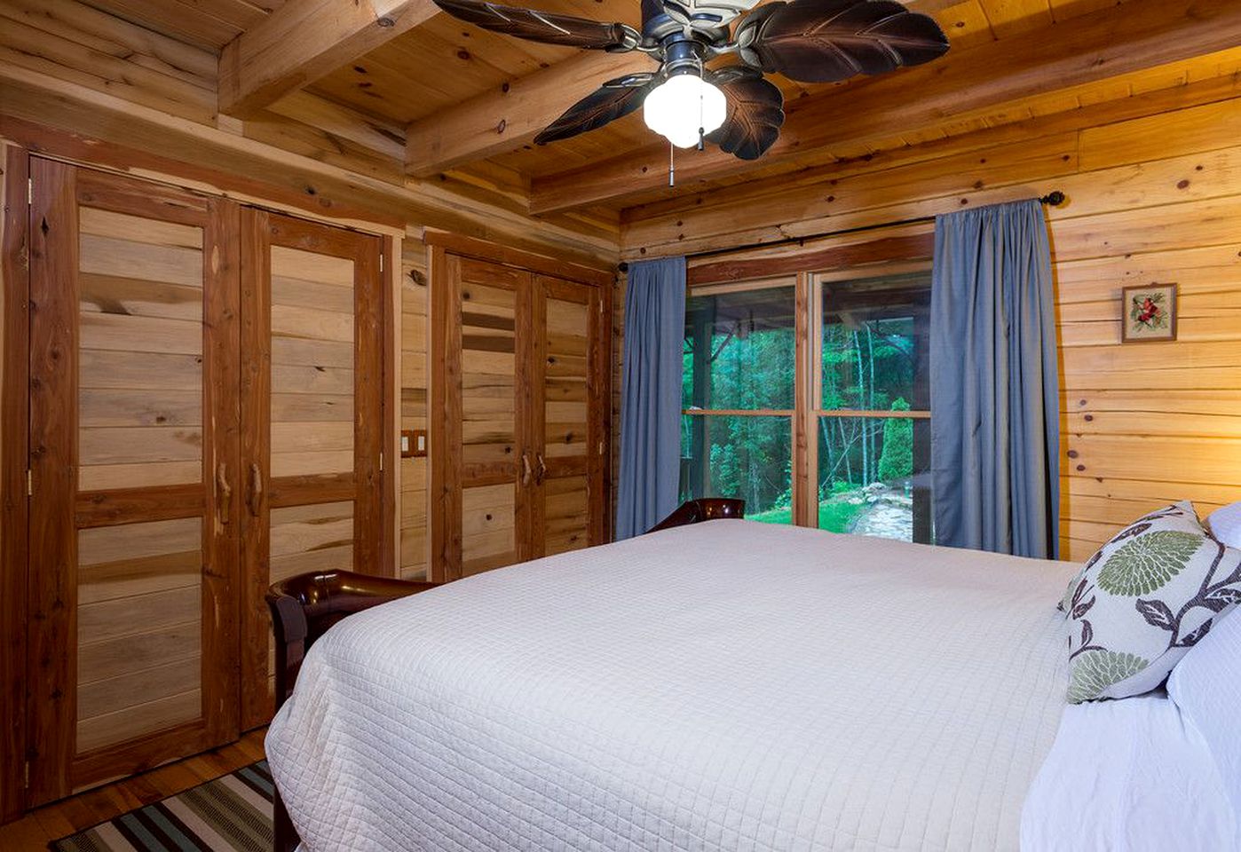 Log Cabin Rental in Mill Spring near Lake Lure, North Carolina