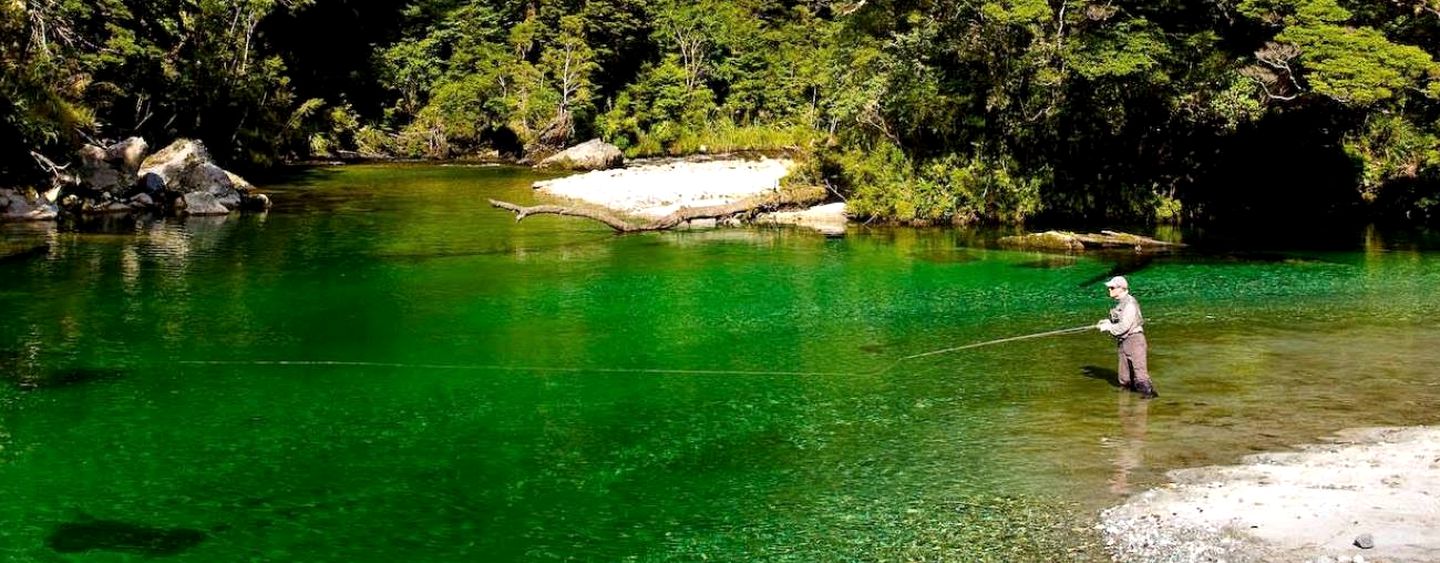 Luxury Cabin in the Fiordlands near Lake Te Anau, New Zealand