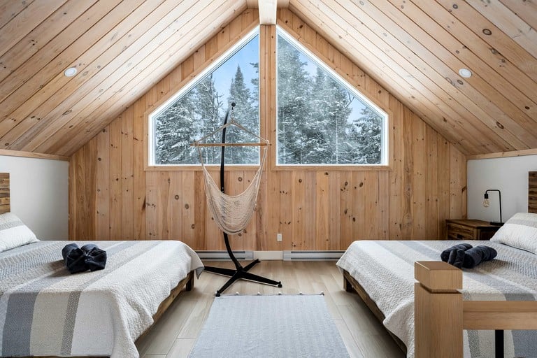 Cabins (Canada, Notre dame de la Merci, Quebec)