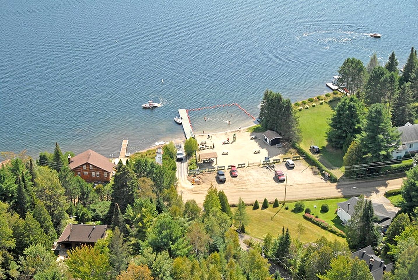 Luxury Cabin with Spa, Sauna, Game Room and Beautiful Outdoor Space in Notre Dame de la Merci, Quebec