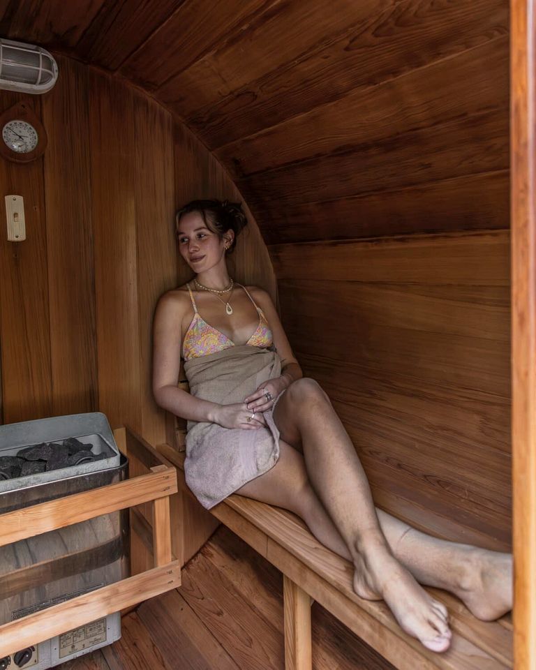 Luxury Cabin with Spa, Sauna, Game Room and Beautiful Outdoor Space in Notre Dame de la Merci, Quebec