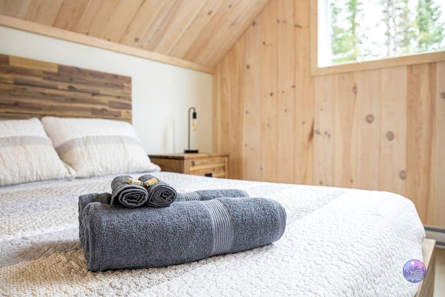 Luxury Cabin with Spa, Sauna, Game Room and Beautiful Outdoor Space in Notre Dame de la Merci, Quebec