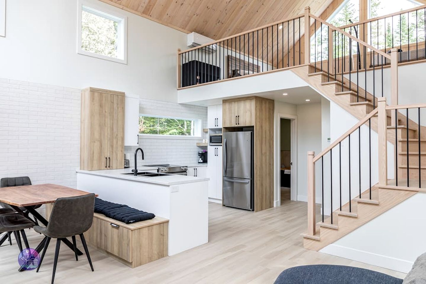 Luxury Cabin with Spa, Sauna, Game Room and Beautiful Outdoor Space in Notre Dame de la Merci, Quebec