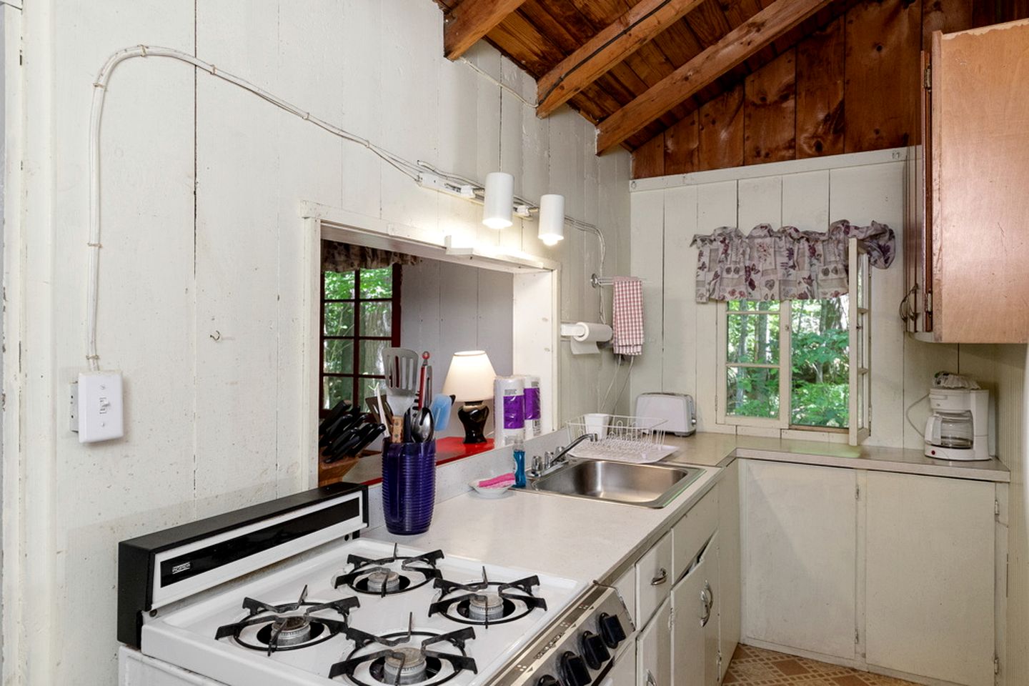 Luxury Camping Cabin with Fireplace near Hanover, New Hampshire