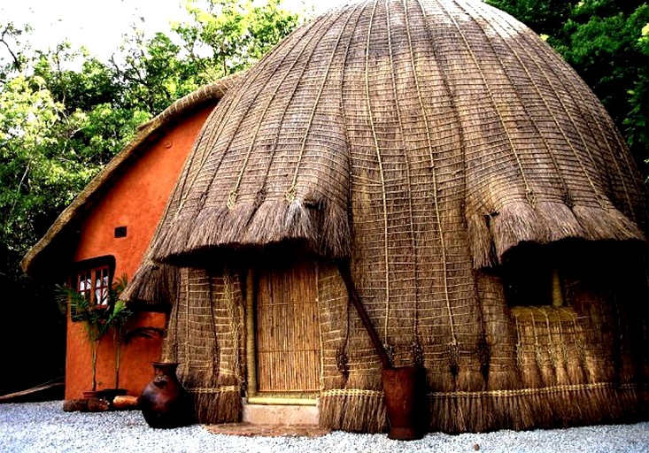 Huts (Piggs Peak, Hhohho, Swaziland (eSwatini))