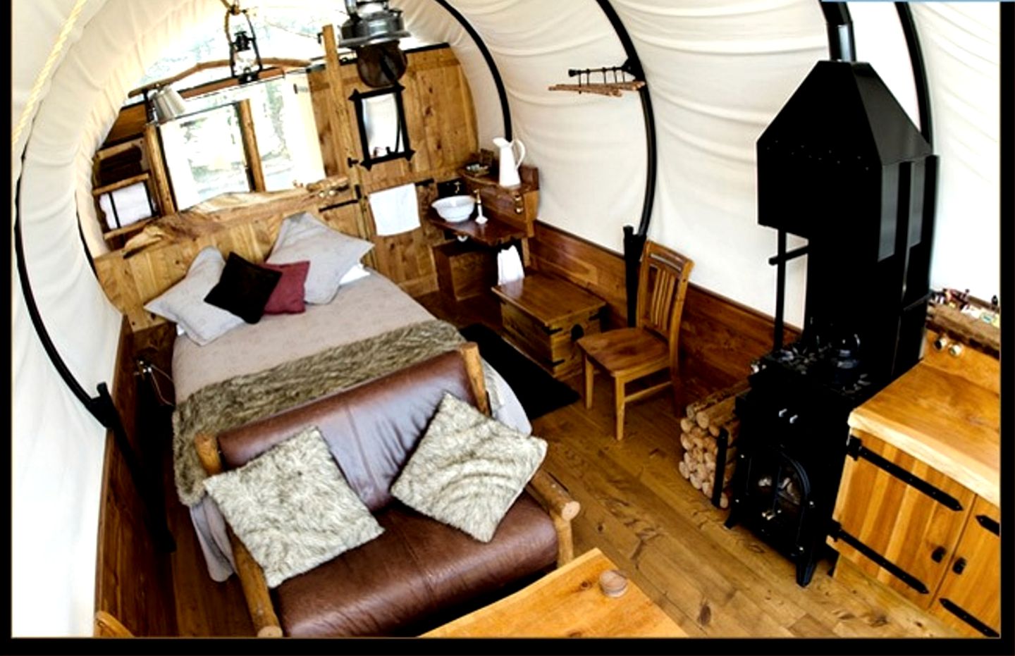 Luxury Camping in Wagonstays, New Zealand