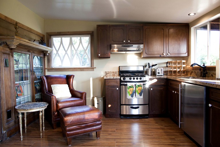 Cabins (Calistoga, California, United States)