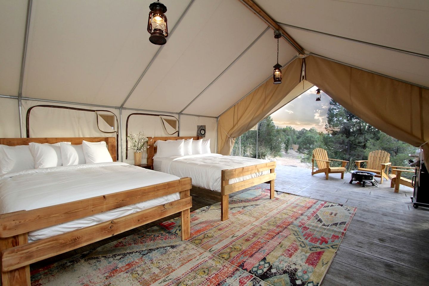 Luxury Camping Rental near Zion Nation Park for Utah Glamping