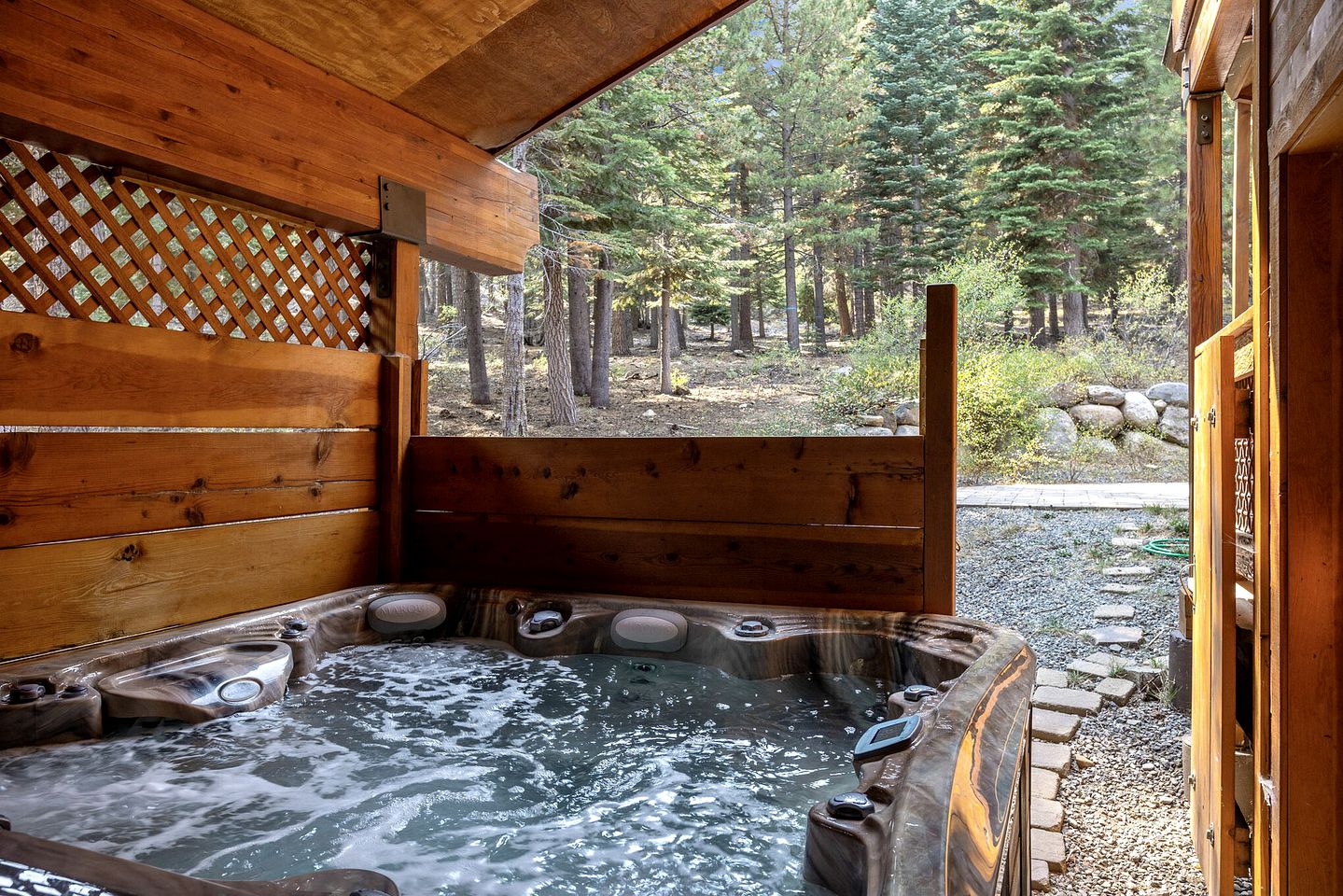 Luxury Cabin with a Private Hot Tub in Tahoe Donner, California