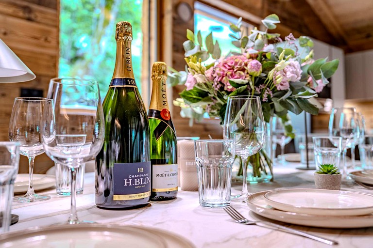 Vacation Rentals (France, Megève, Auvergne-Rhône-Alpes)